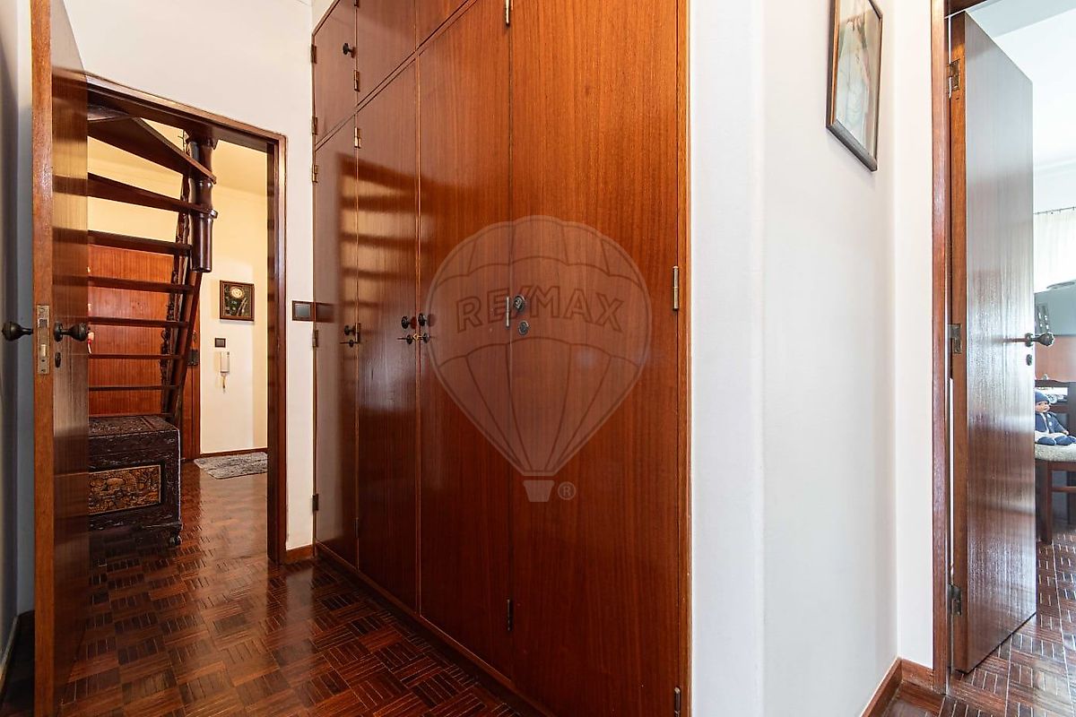 Apartamento T4 à venda em Torres Vedras (São Pedro, Santiago, Santa Maria do Castelo e São Miguel) e Matacães, Torres Vedras — foto 15
