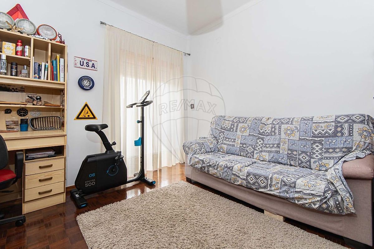 Apartamento T4 à venda em Torres Vedras (São Pedro, Santiago, Santa Maria do Castelo e São Miguel) e Matacães, Torres Vedras — foto 9