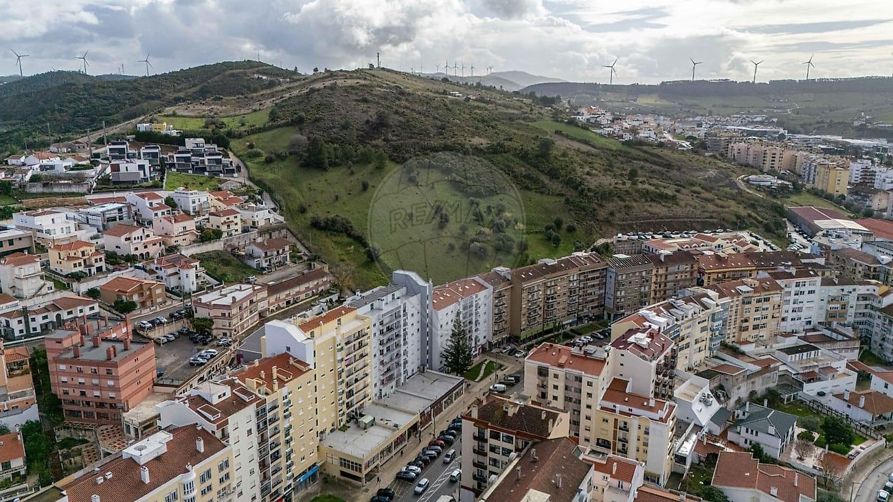 Apartamento T4 à venda em Torres Vedras (São Pedro, Santiago, Santa Maria do Castelo e São Miguel) e Matacães, Torres Vedras — foto 36