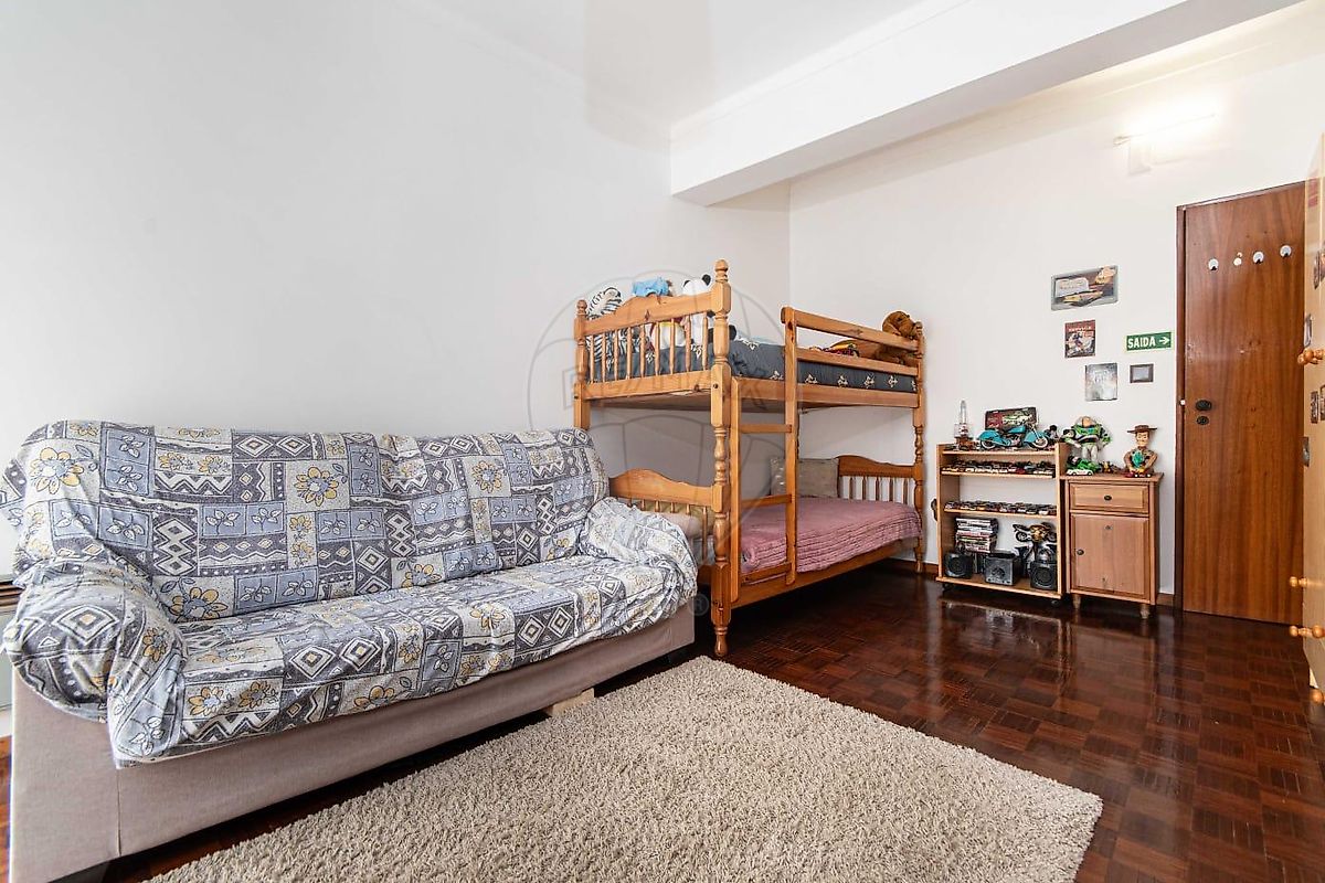 Apartamento T4 à venda em Torres Vedras (São Pedro, Santiago, Santa Maria do Castelo e São Miguel) e Matacães, Torres Vedras — foto 13