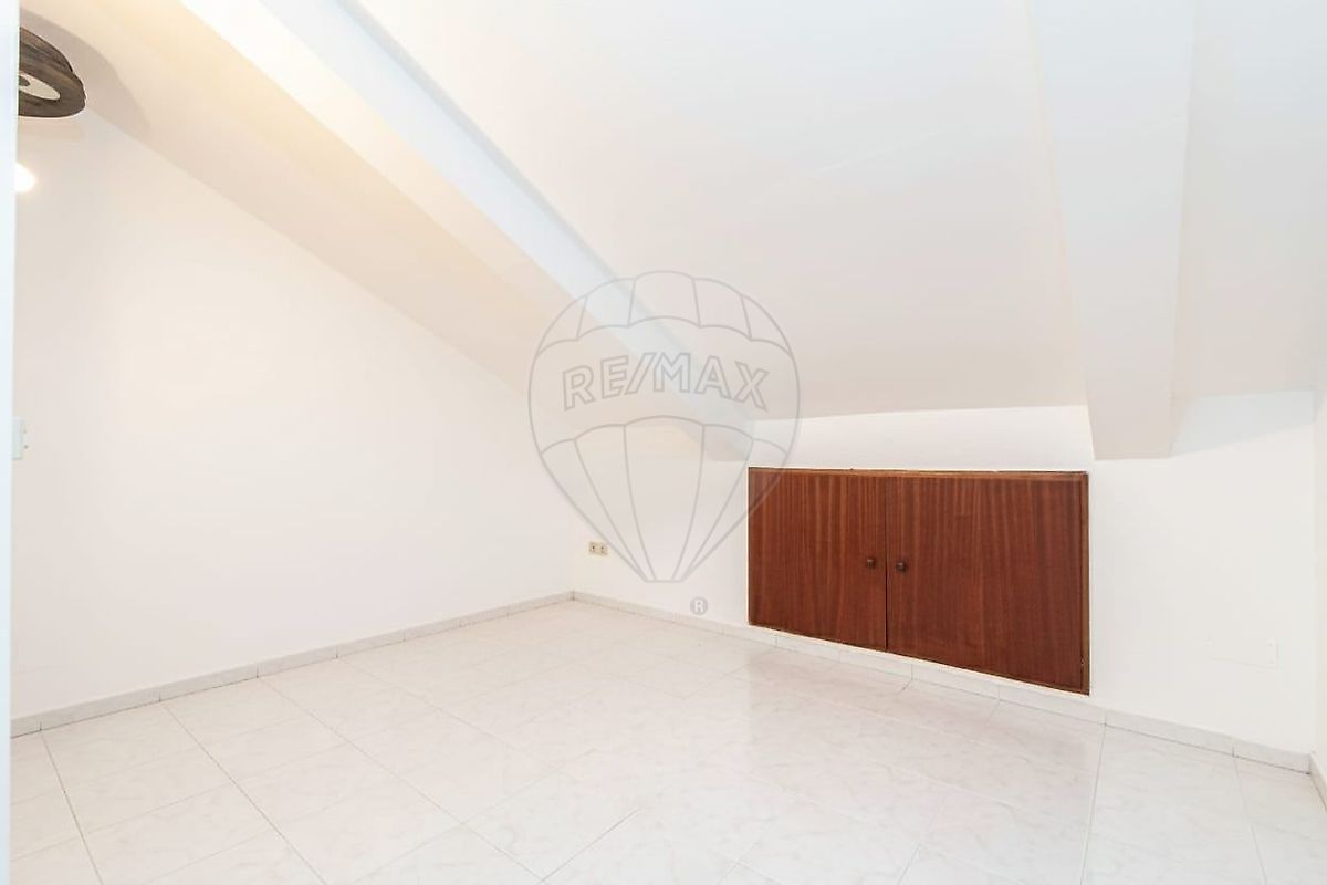 Apartamento T4 à venda em Torres Vedras (São Pedro, Santiago, Santa Maria do Castelo e São Miguel) e Matacães, Torres Vedras — foto 28