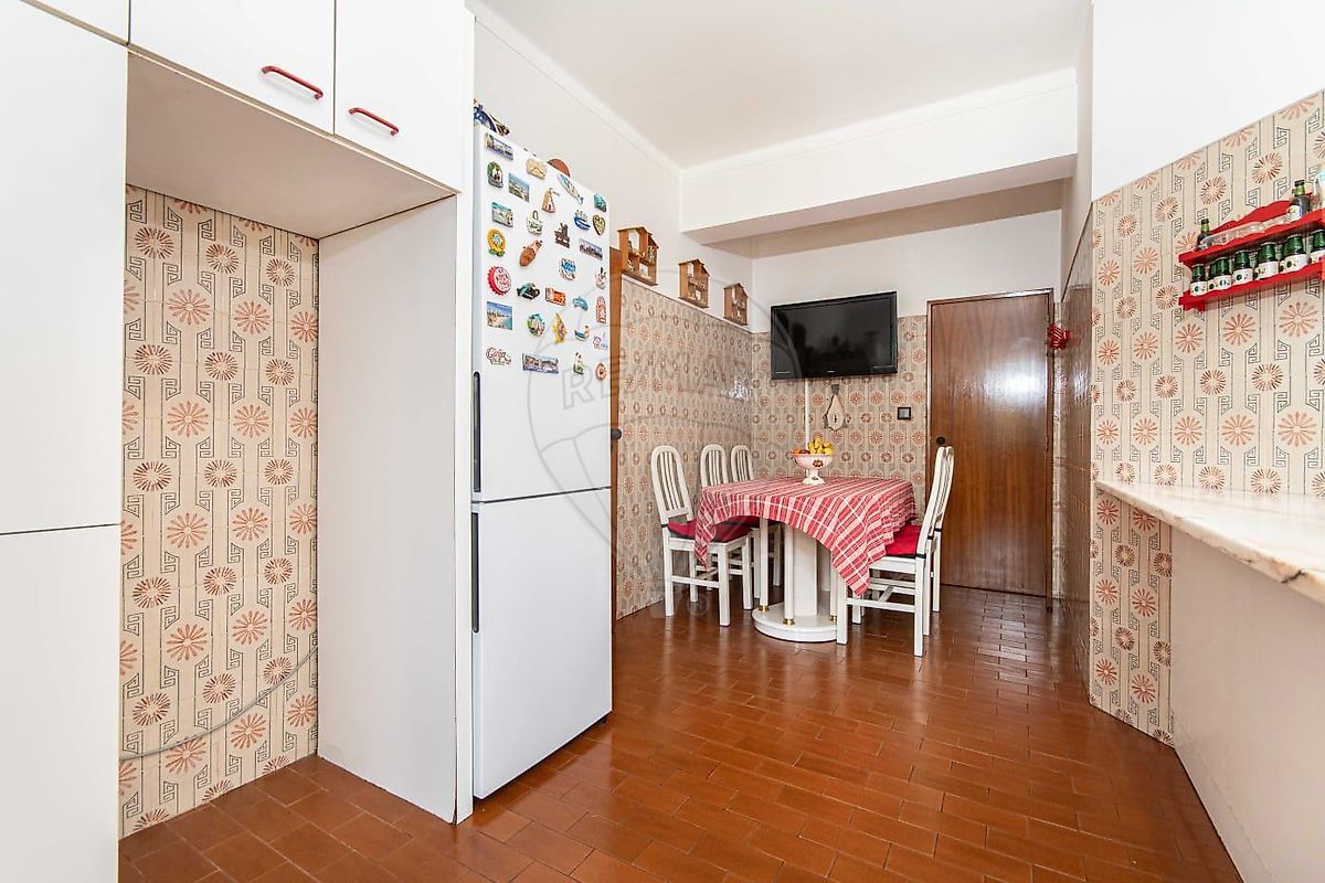 Apartamento T4 à venda em Torres Vedras (São Pedro, Santiago, Santa Maria do Castelo e São Miguel) e Matacães, Torres Vedras — foto 4