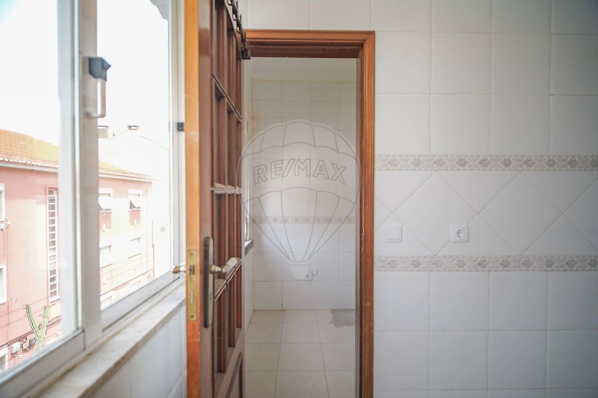 Apartamento T3 à venda em Falagueira-Venda Nova, Amadora — foto 6