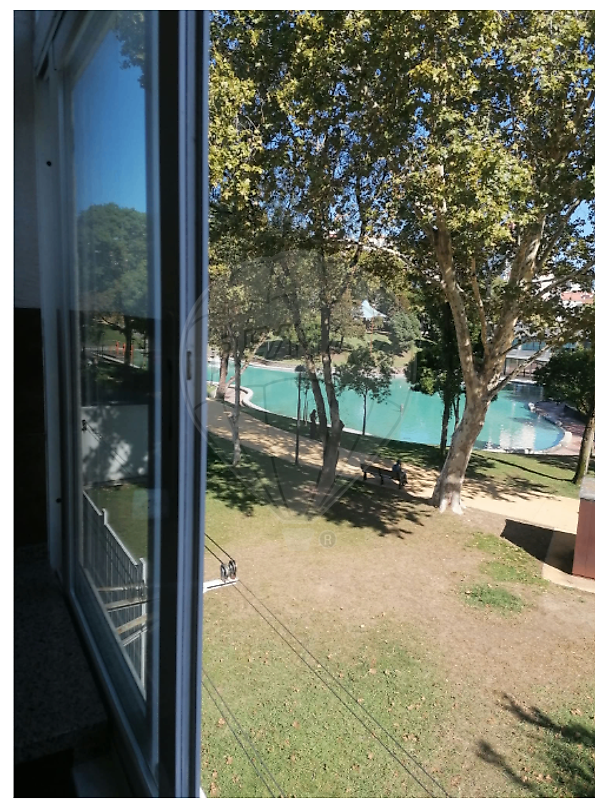 Apartamento T2 à venda em Amadora