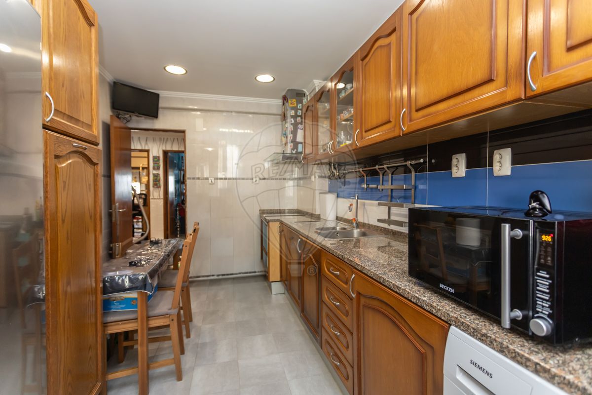listing 125221164-3 picture-0