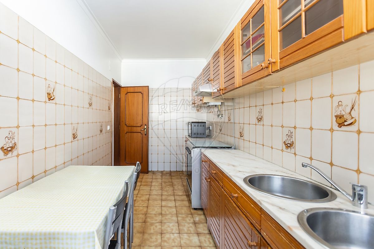 Apartamento T2 à venda em Charneca de Caparica e Sobreda, Almada — foto 13