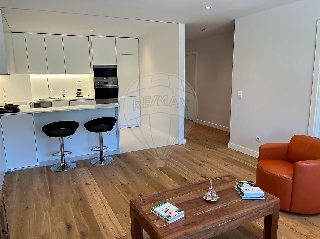 Apartamento T1 para arrendar em Setúbal