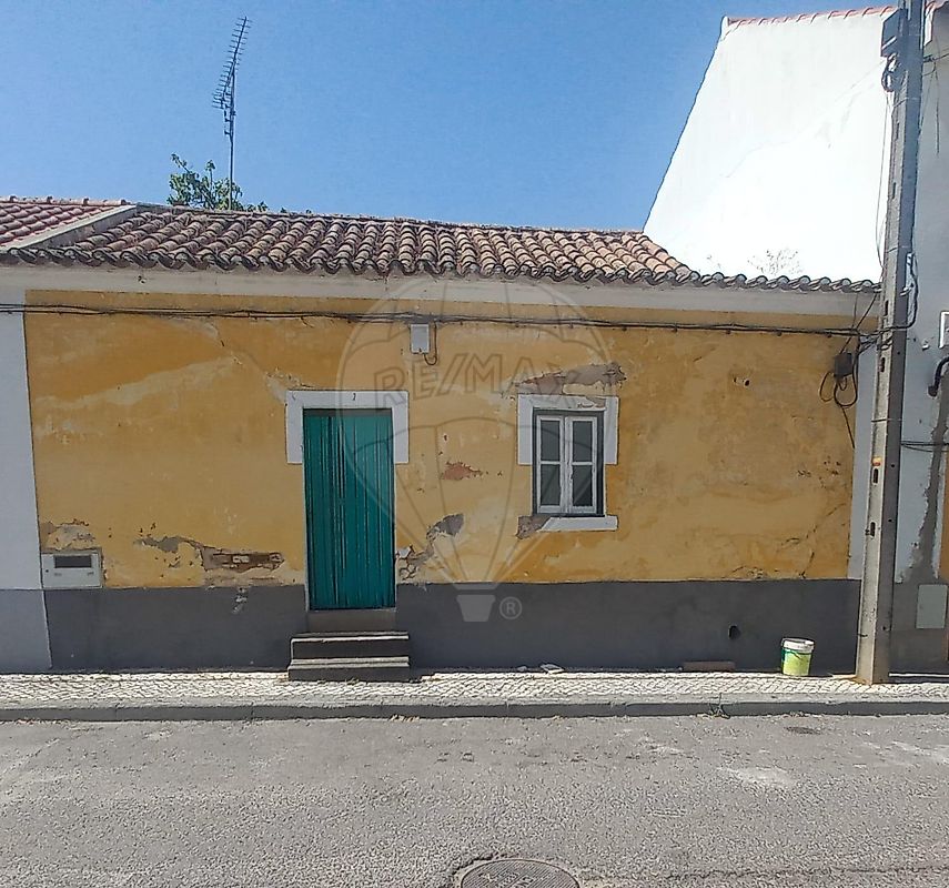 Moradia T1 à venda em Ponte de Sor
