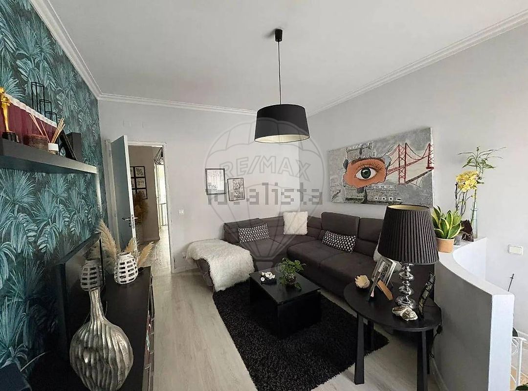 Apartamento T2 à venda em Sintra