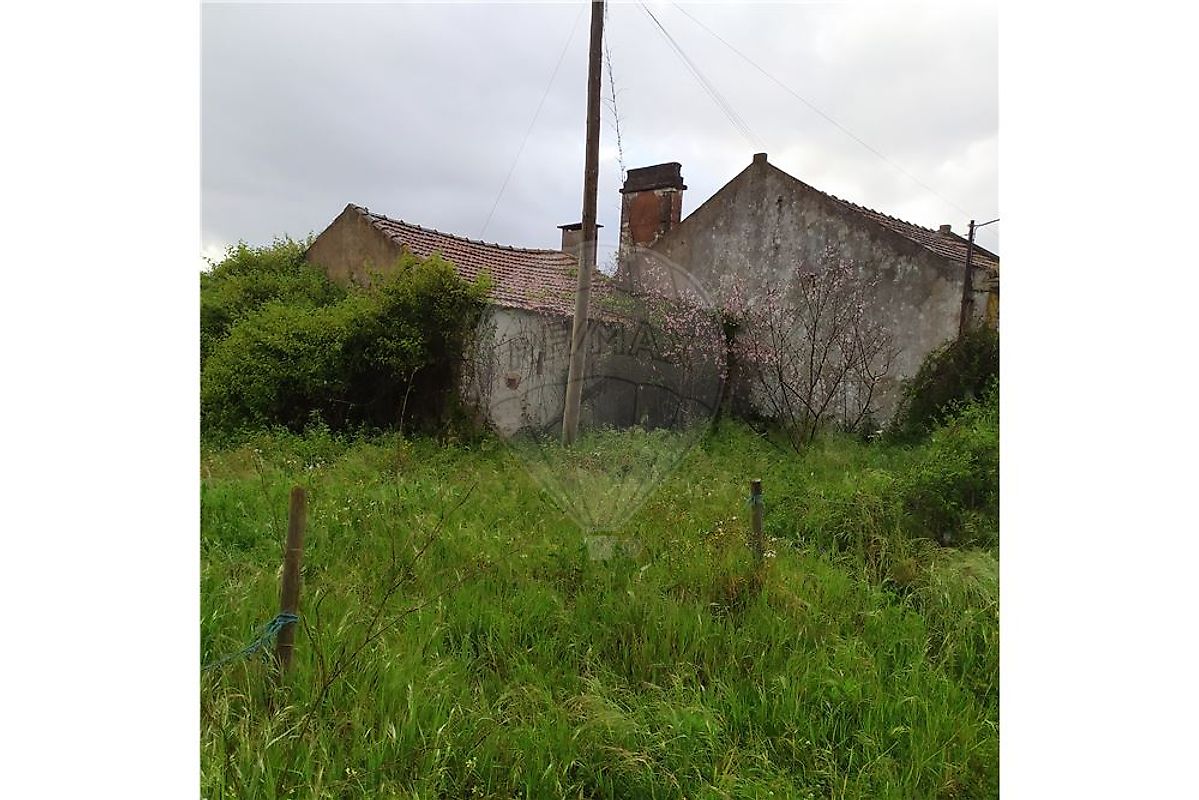 Terreno à venda em Tomar