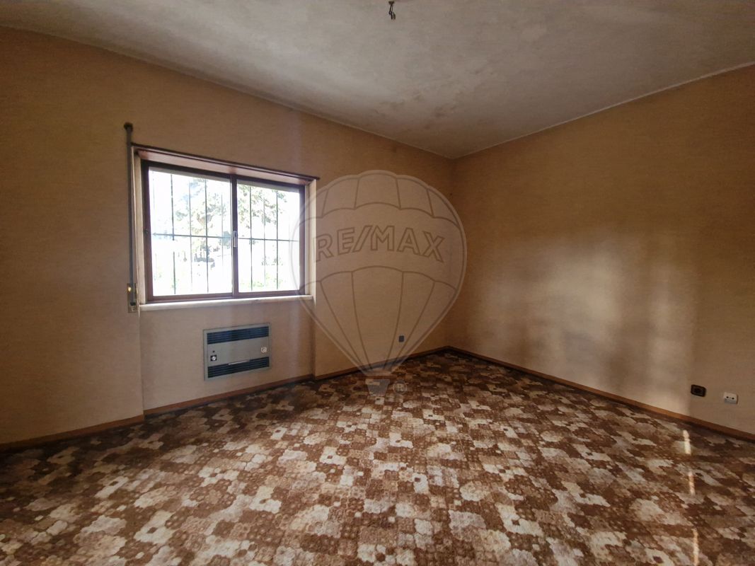 listing 125281055-39 picture-0