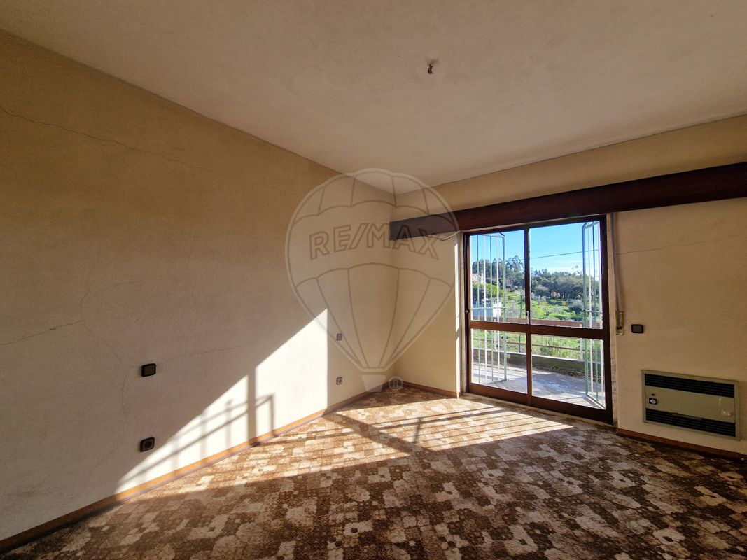 listing 125281055-39 picture-0
