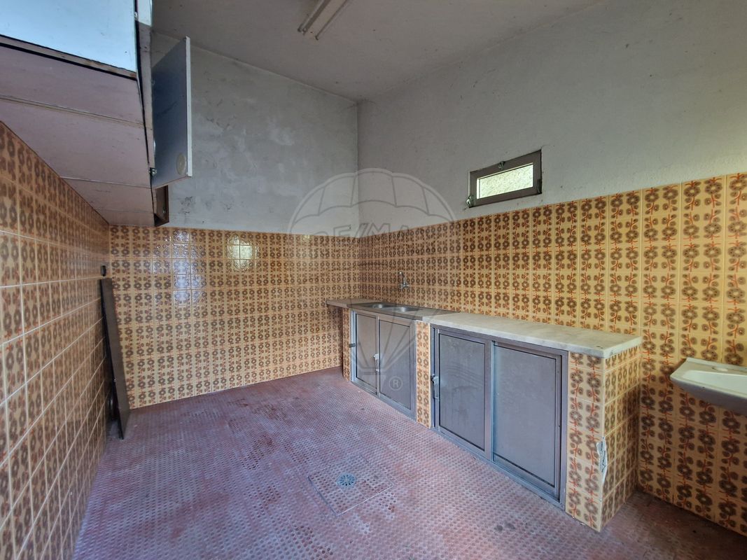 listing 125281055-39 picture-0