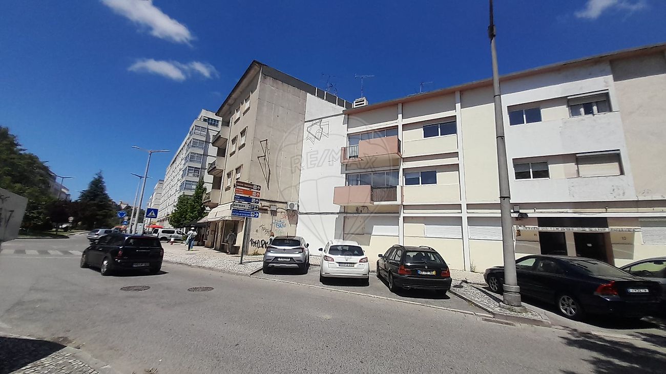 Apartamento T4 para venda