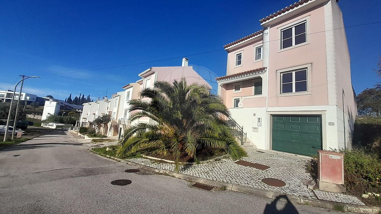 Moradia T3 para venda