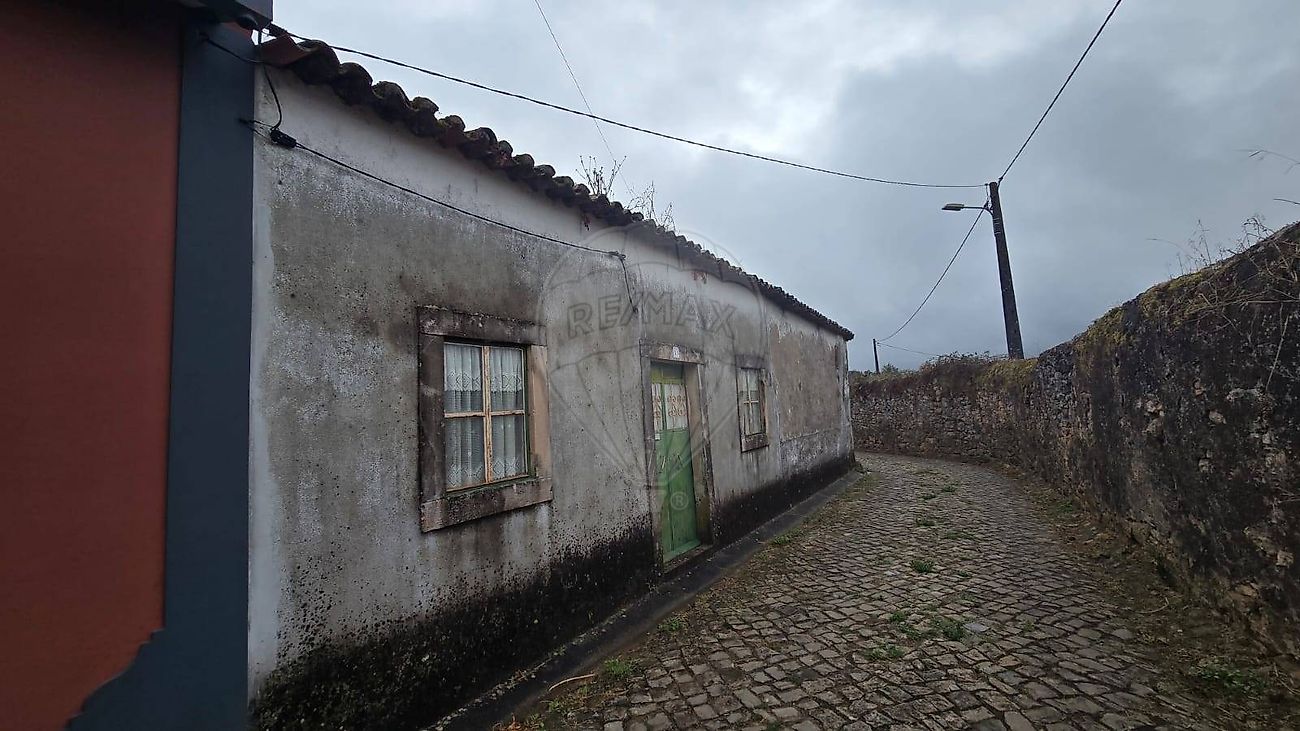 Moradia T3 à venda em Alvaiázere