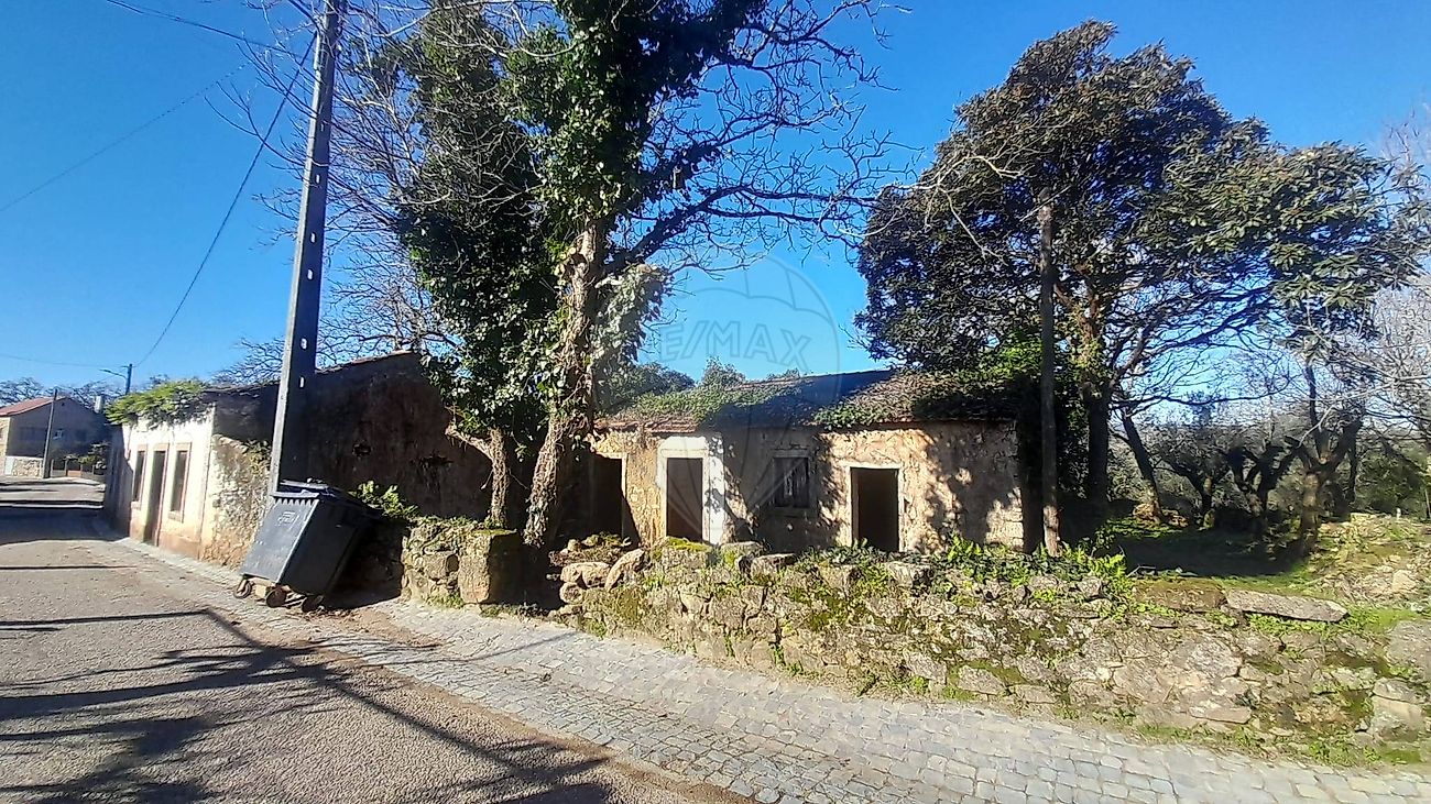 Moradia - Pussos São Pedro, Alvaiázere, Leiria