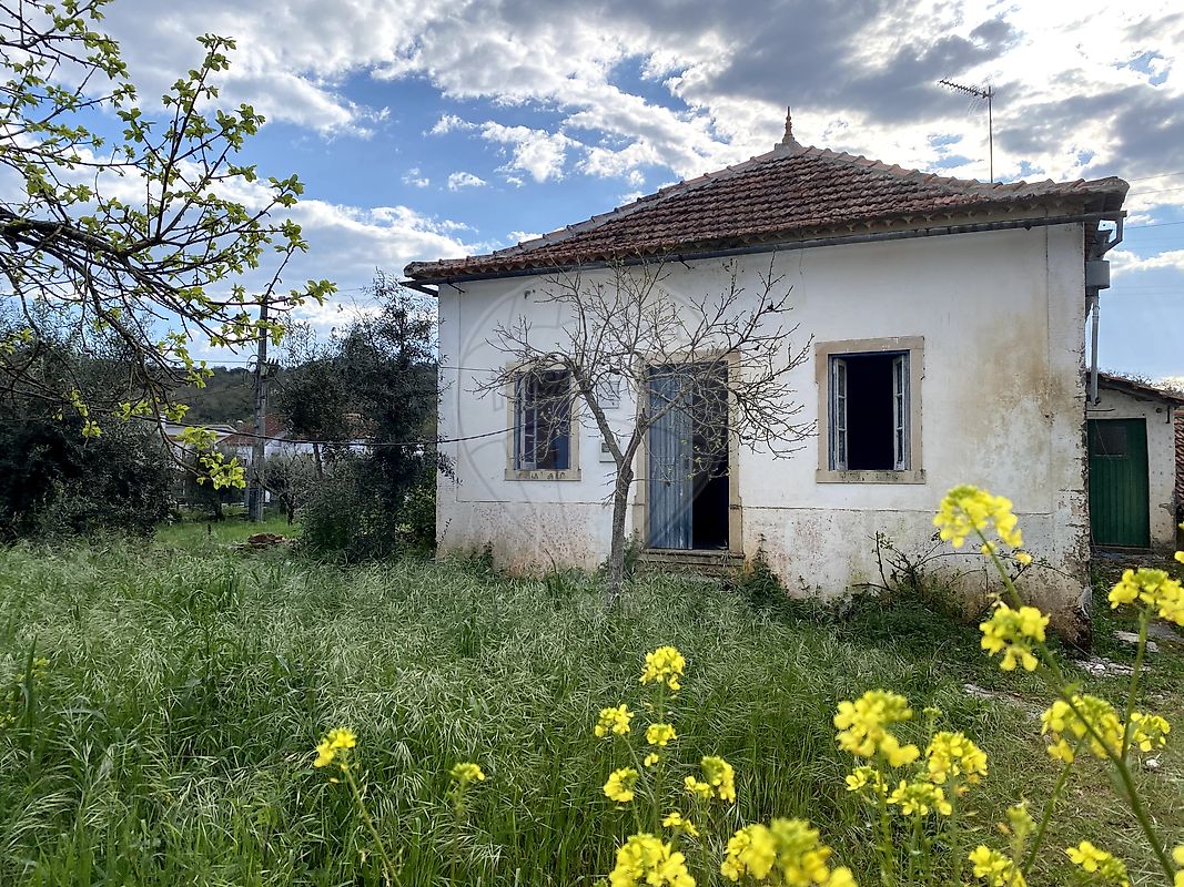 Moradia - Pussos São Pedro, Alvaiázere, Leiria