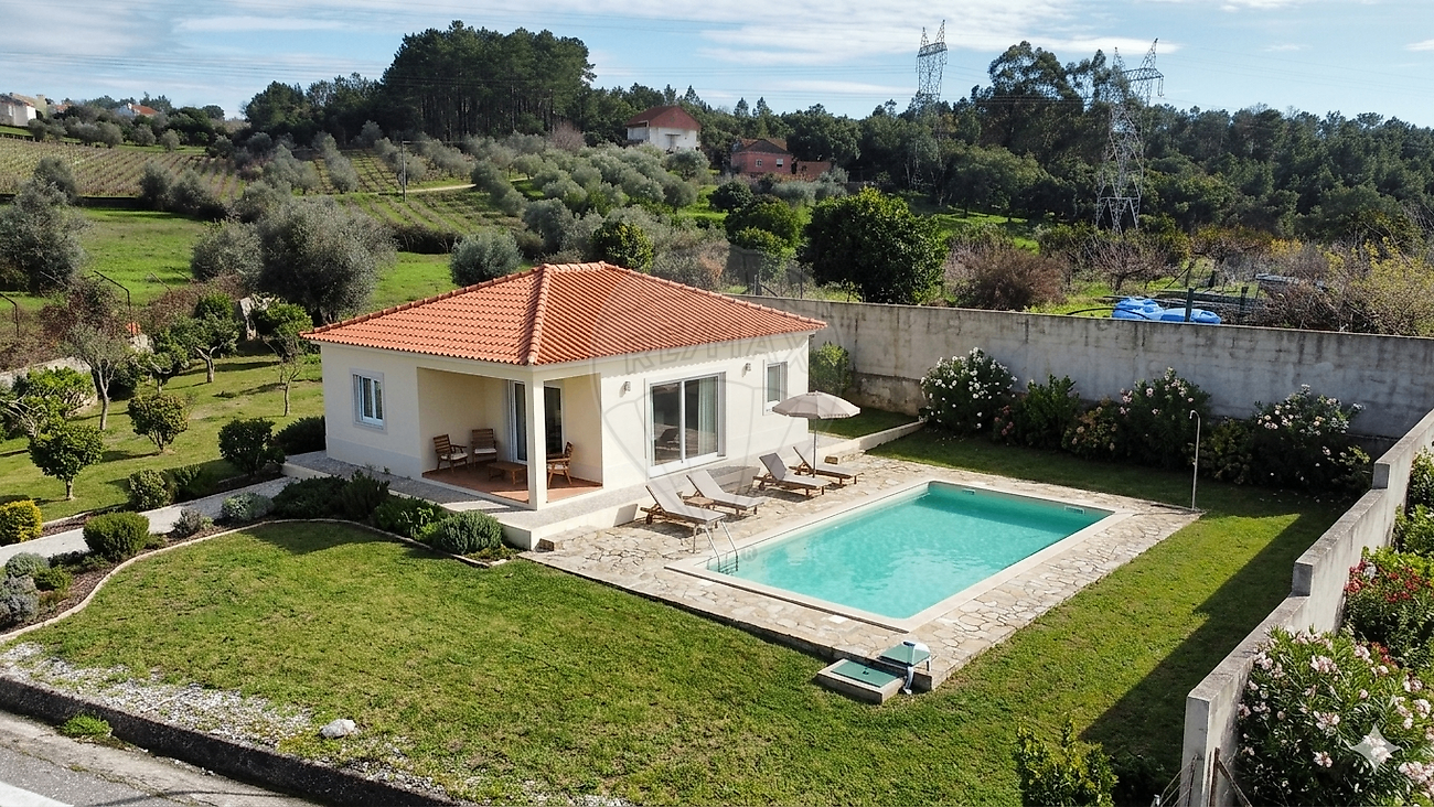 Terreno - Serra e Junceira, Tomar, Santarém