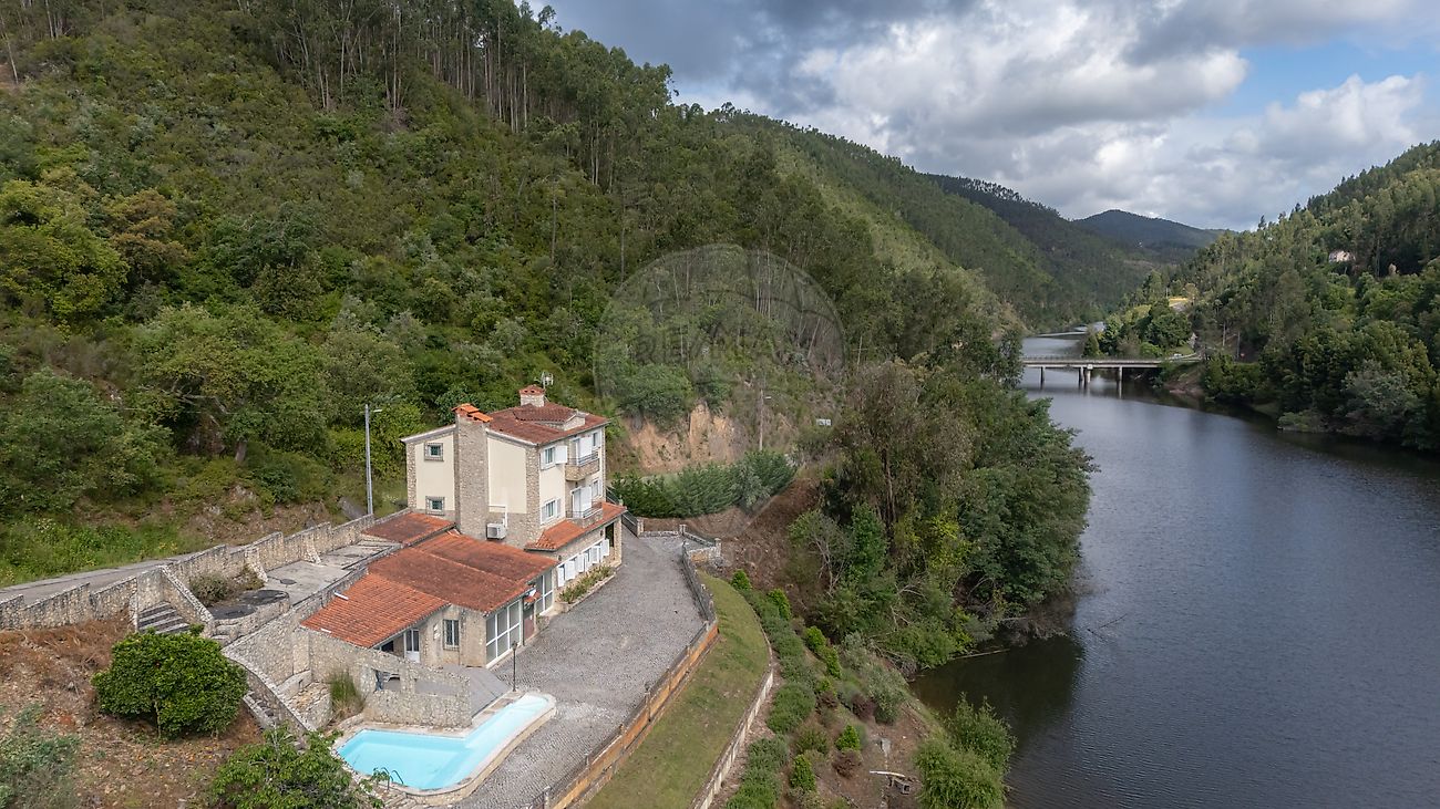 Moradia - Arega, Figueiró dos Vinhos, Leiria