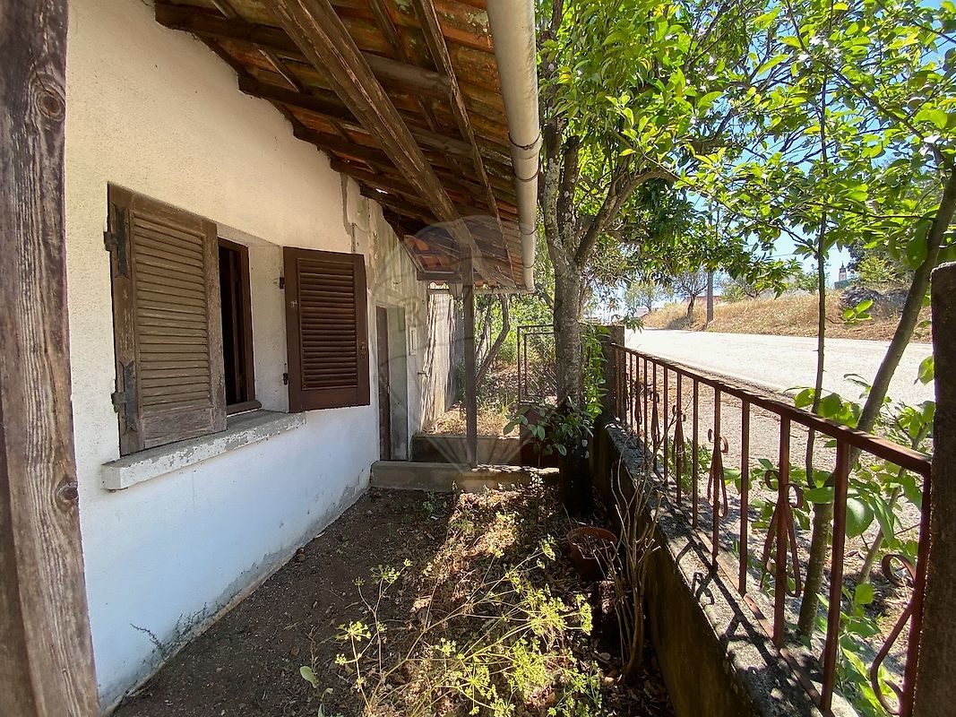Moradia - Nossa Senhora Misericórdias, Ourém, Santarém