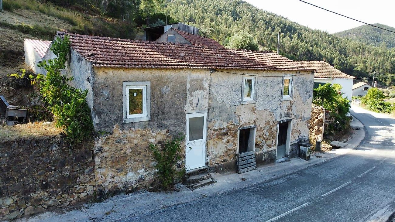Apartamento T2 à venda em Figueiró dos Vinhos