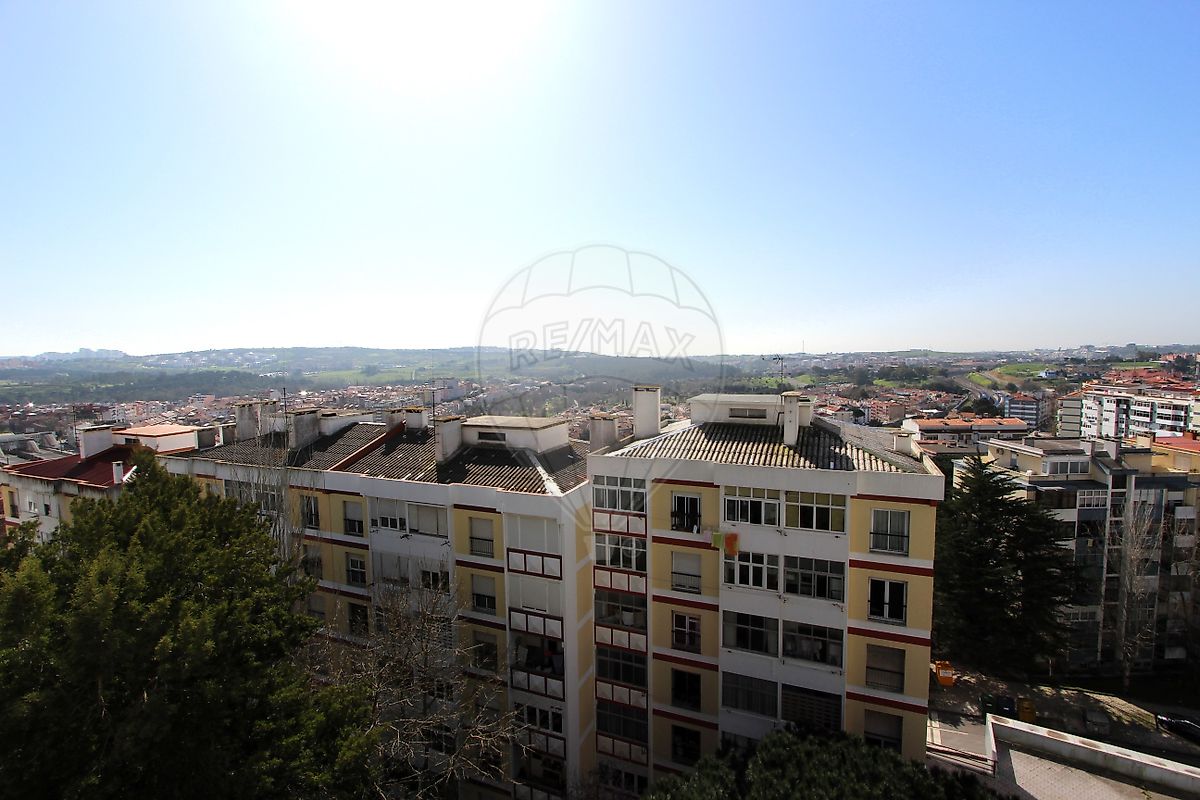Apartamento T4 à venda em Sintra