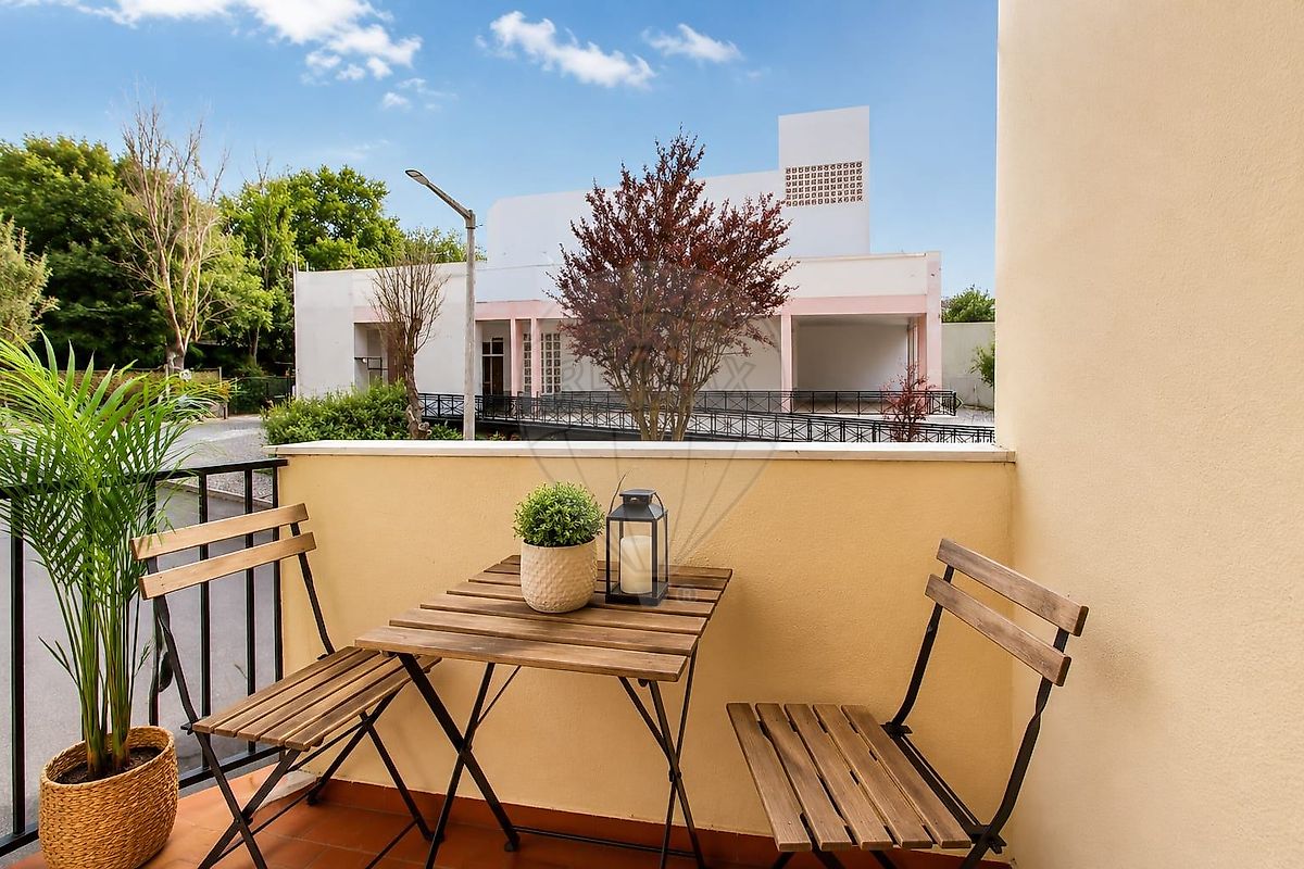 Apartamento T2 à venda em Sintra