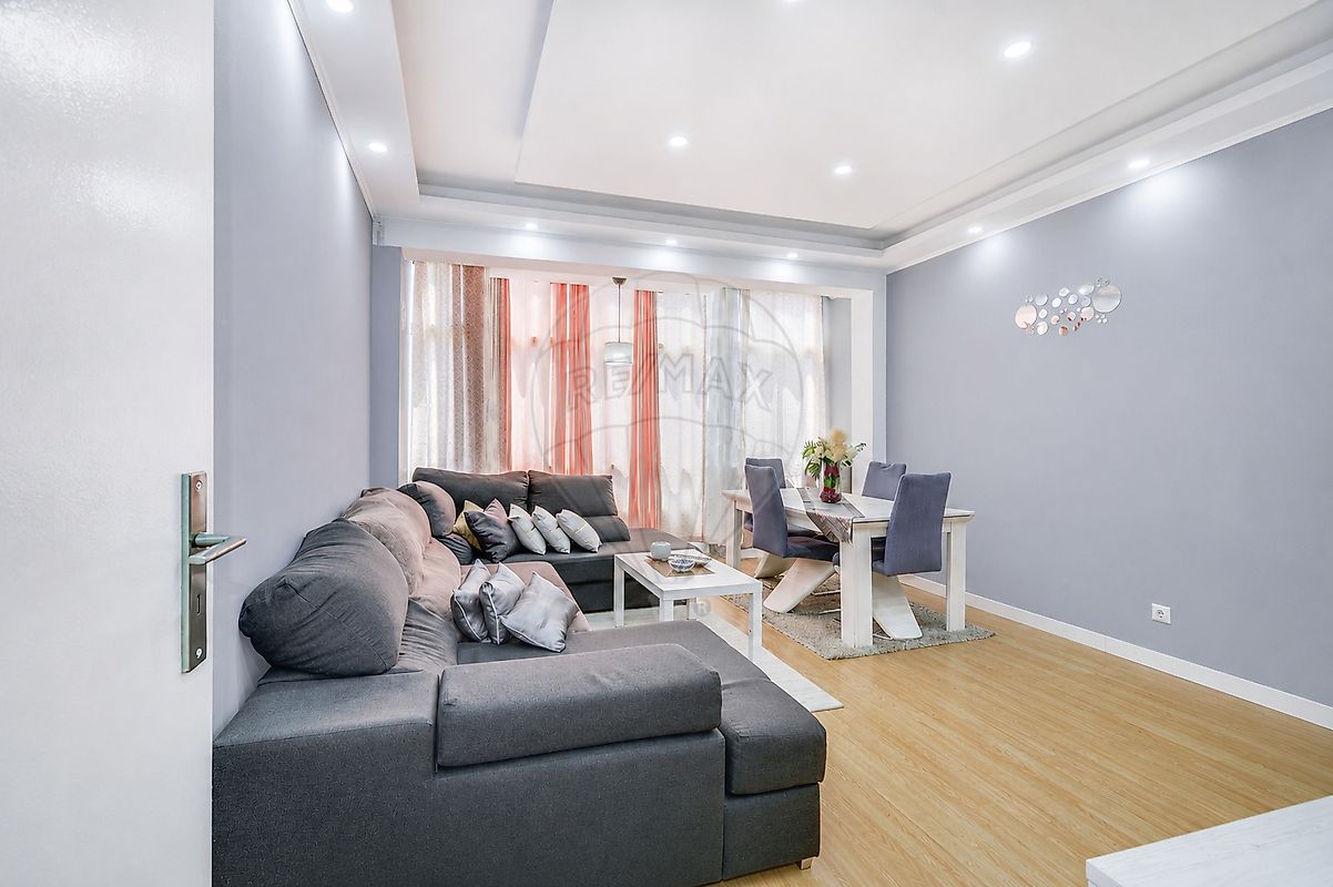 Apartamento T3 à venda em Sintra