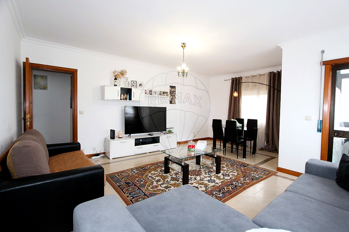 Apartamento T2 à venda em Sintra