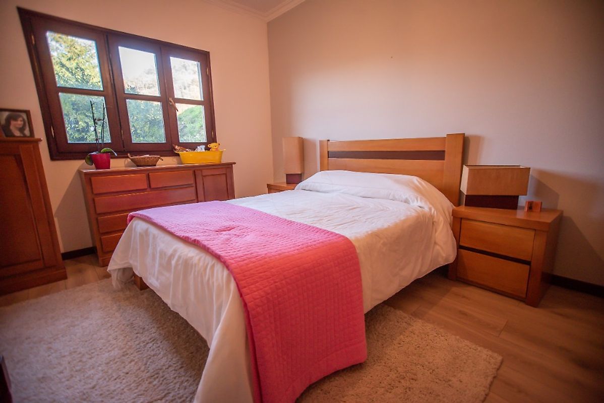 listing 125311026-47 picture-0