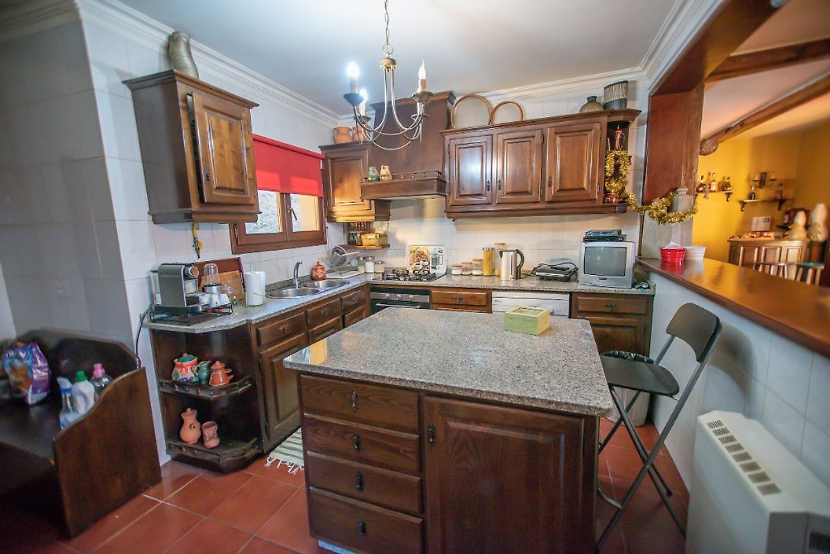 listing 125311026-47 picture-0