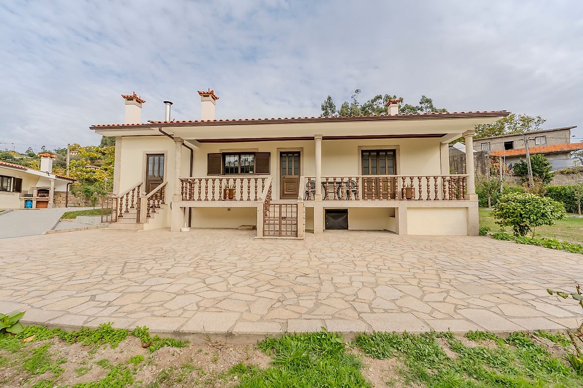 Moradia T2 para venda