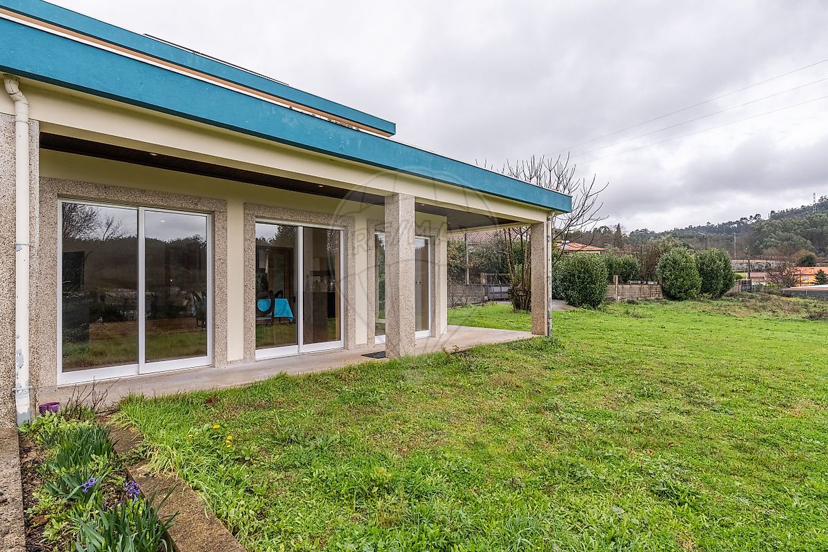 Moradia T4 à venda em Calvos e Frades, Póvoa de Lanhoso — foto 33