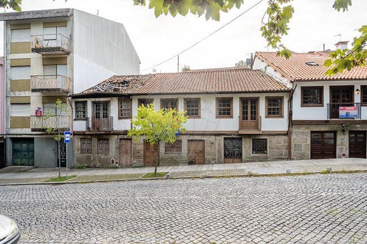 Prédio - Creixomil, Guimarães, Braga