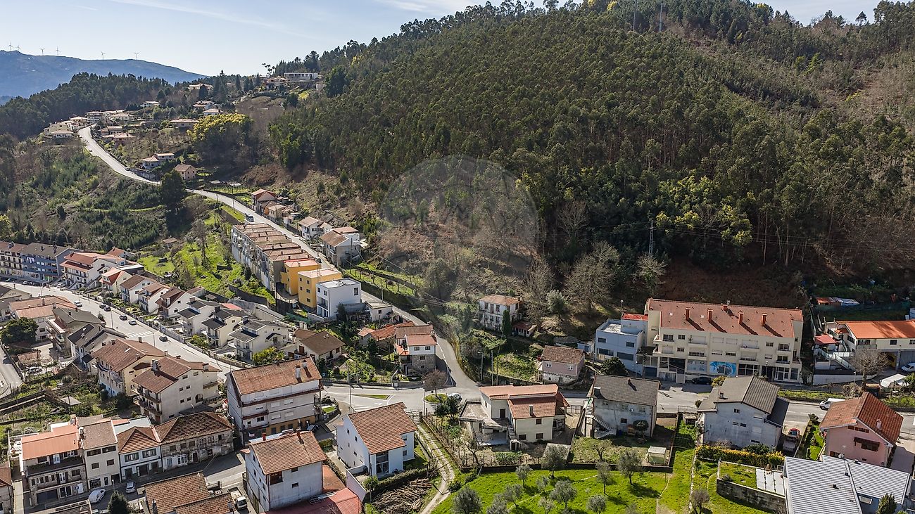 Moradia T3 à venda em Vieira do Minho