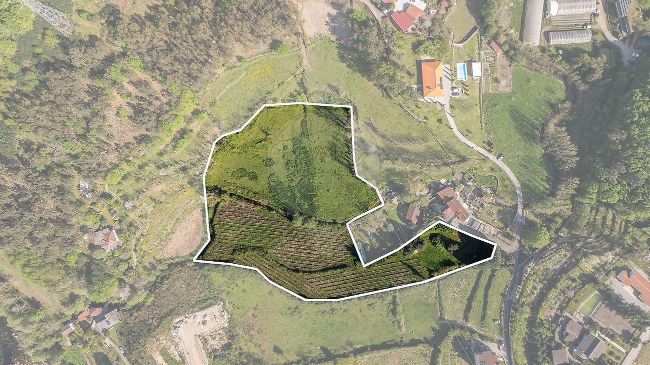 Terreno - Águas Santas e Moure, Póvoa de Lanhoso, Braga