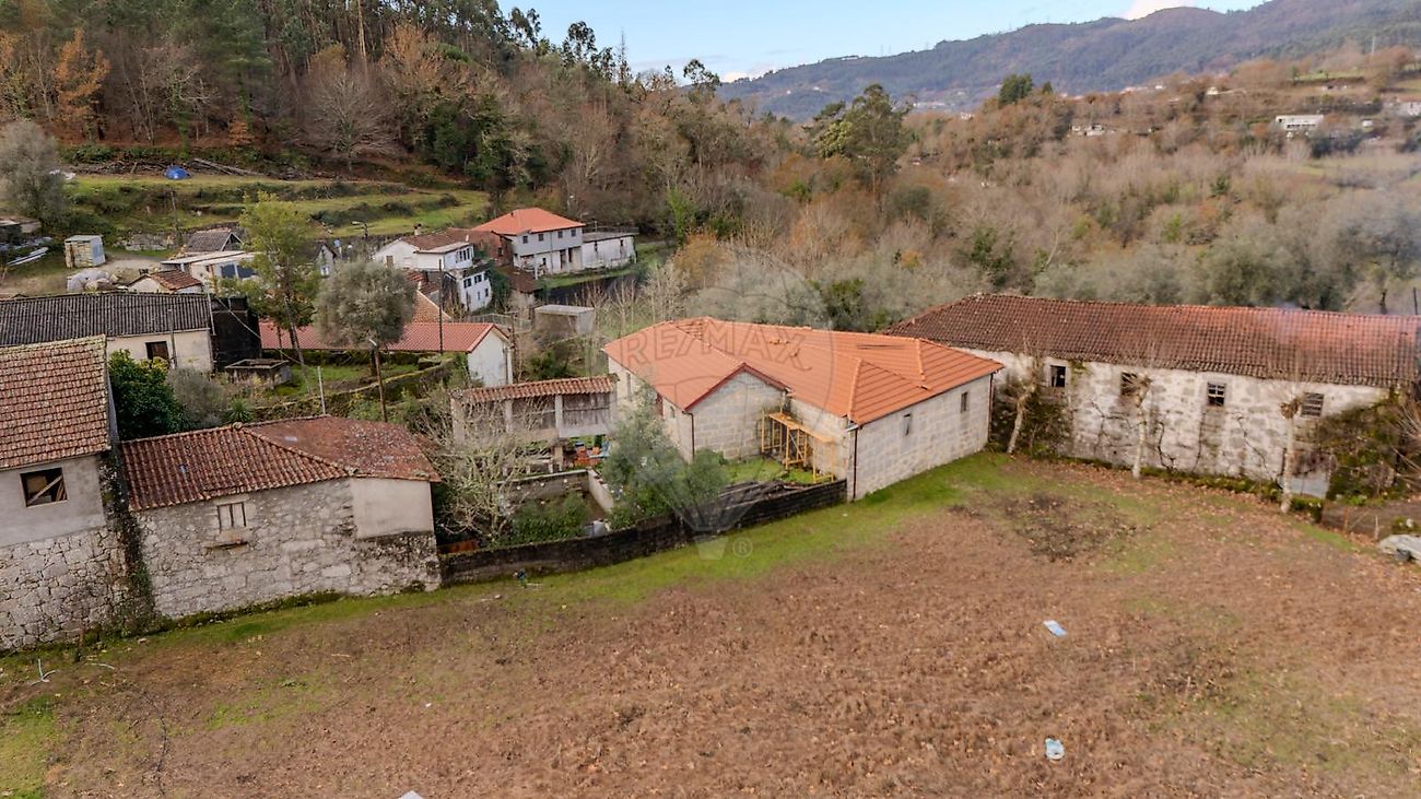 Moradia T6+ à venda em Cantelães, Vieira do Minho — foto 9