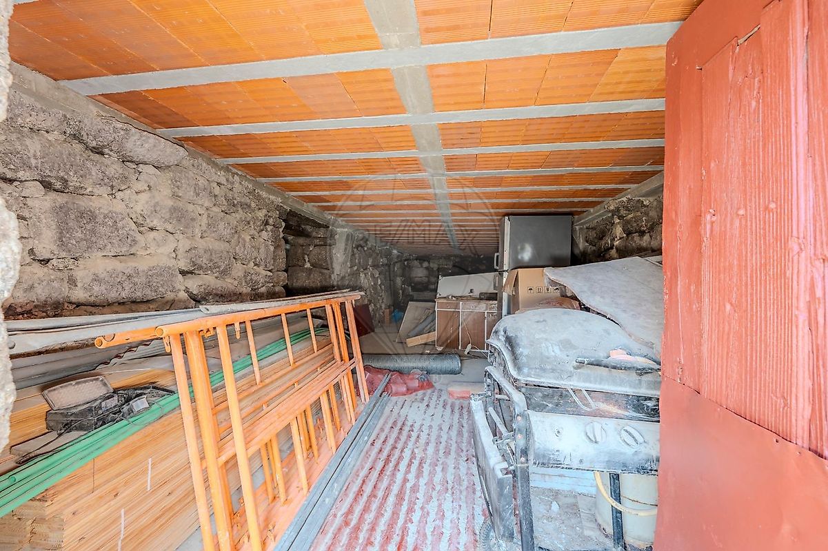 Moradia T6+ à venda em Cantelães, Vieira do Minho — foto 13