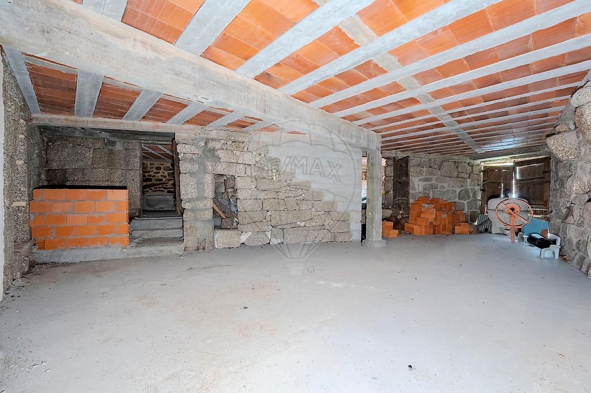 Moradia T6+ à venda em Cantelães, Vieira do Minho — foto 17