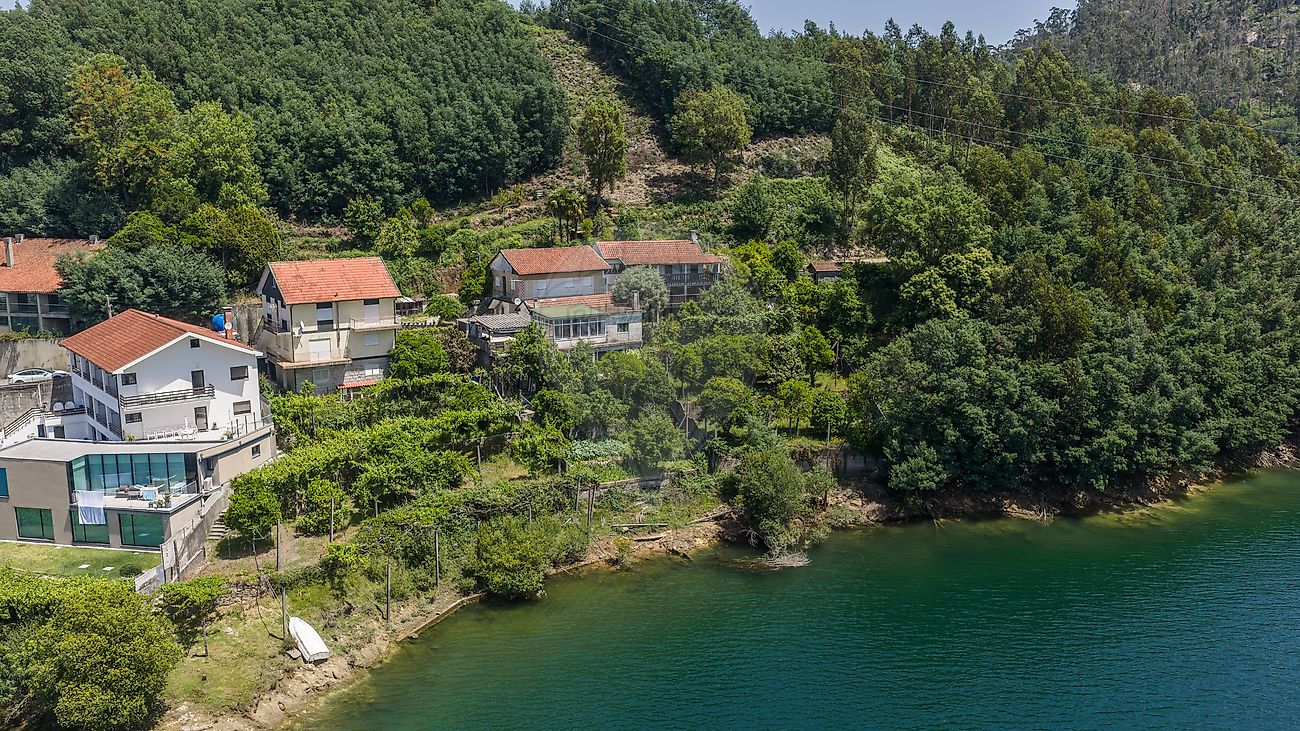 Moradia T7 à venda em Terras de Bouro