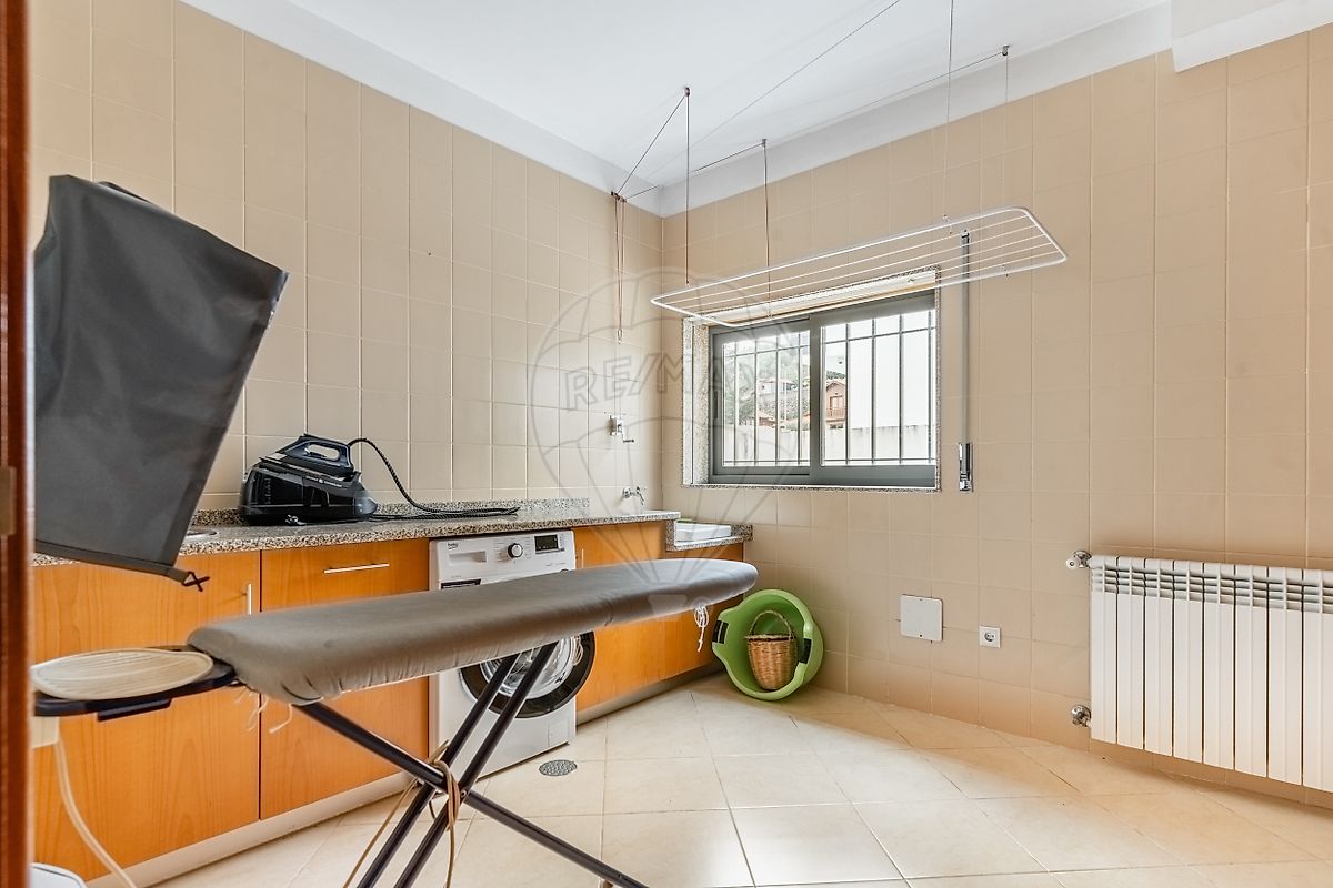 Moradia T6+ à venda em Lanhoso, Póvoa de Lanhoso — foto 37