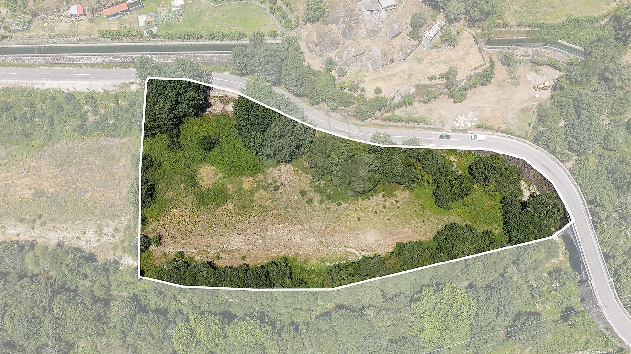 Terreno - Travassos, Póvoa de Lanhoso, Braga
