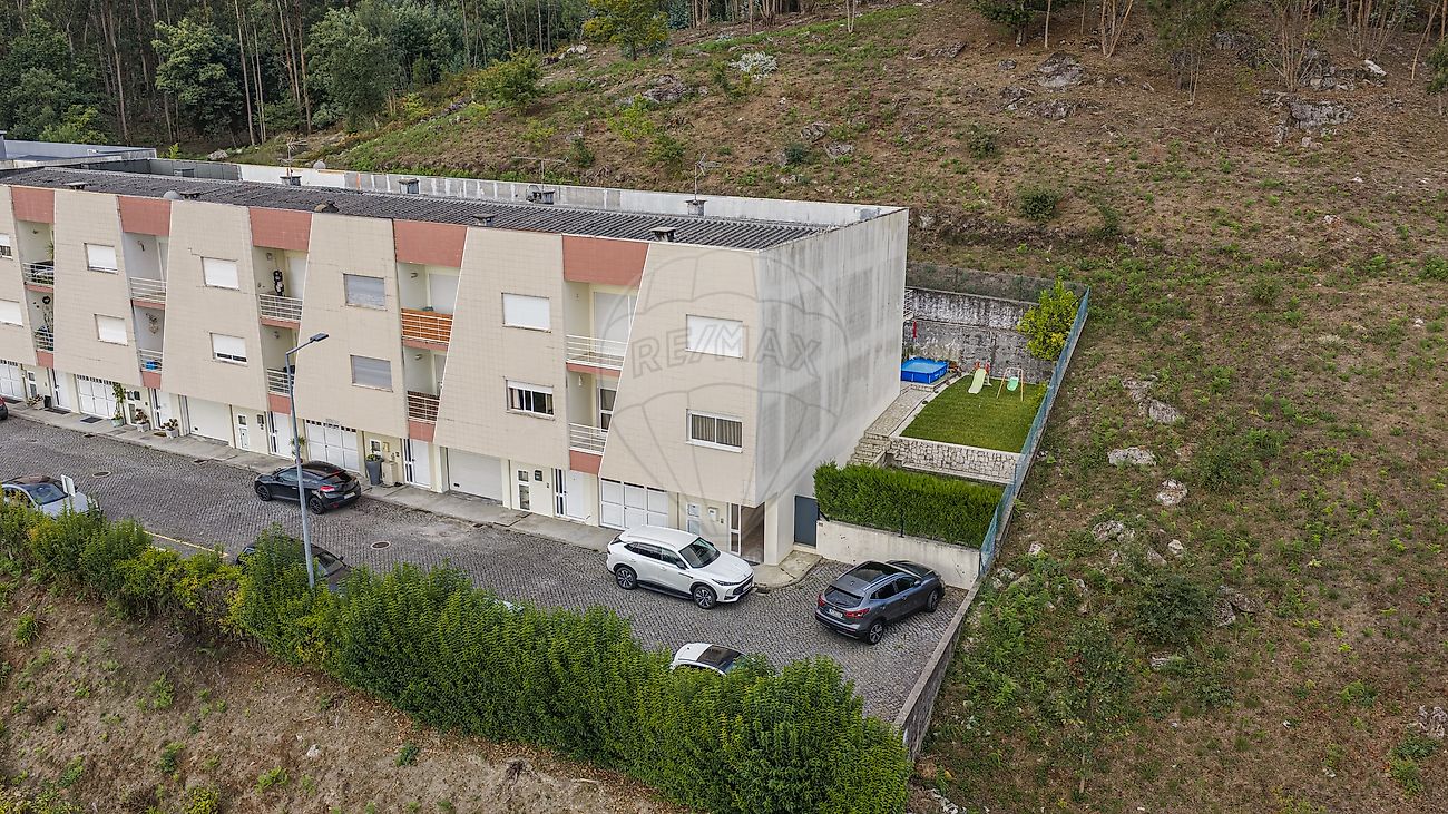 Moradia T4 à venda em Galegos, Póvoa de Lanhoso — foto 10