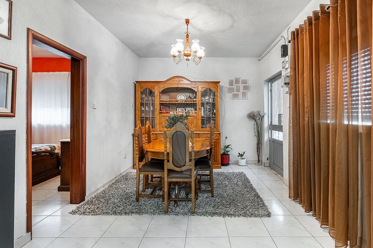 Apartamento T3 à venda em Póvoa de Lanhoso