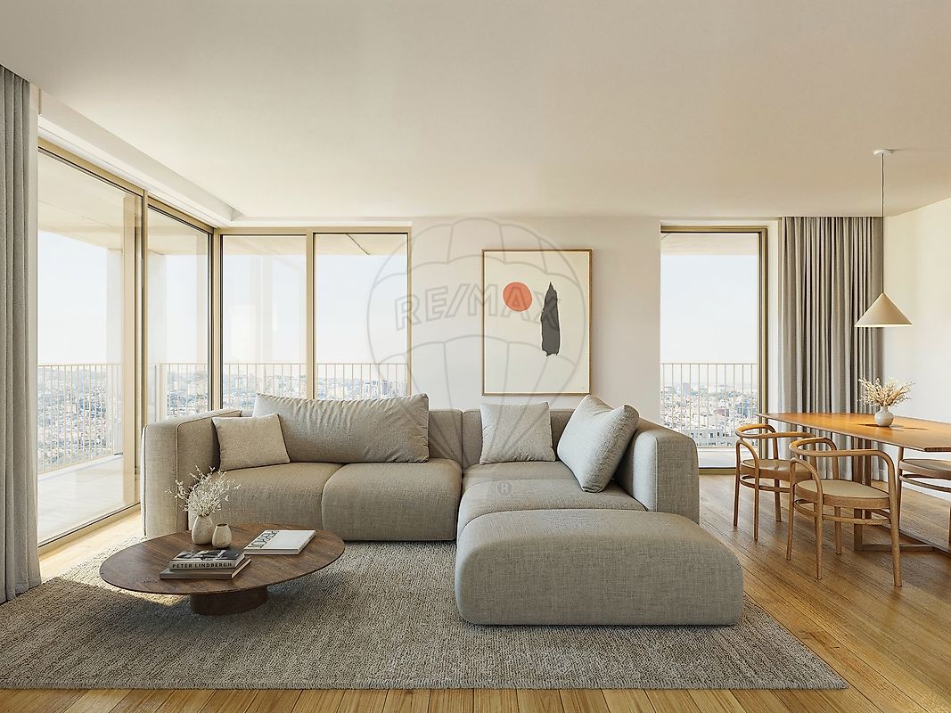 Apartamento à venda em Porto