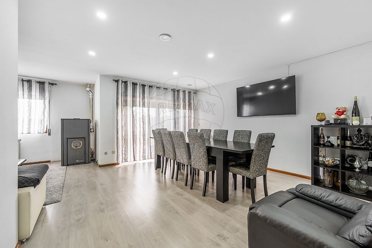 Moradia T4 em Galegos, €299.900
