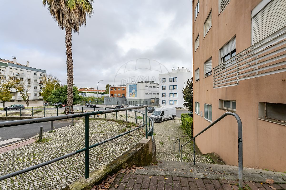 listing 125321023-160 picture-0