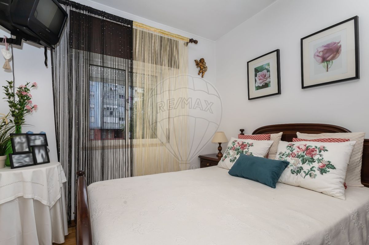 listing 125321023-160 picture-0