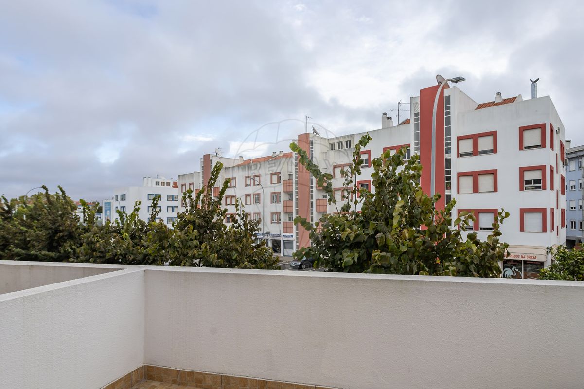 listing 125321023-160 picture-0